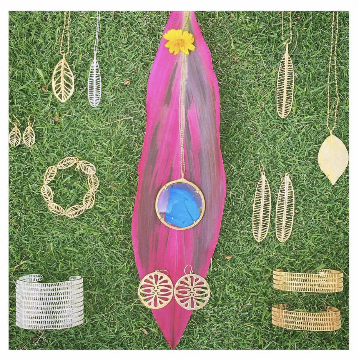 Extra Large Leaf Necklace